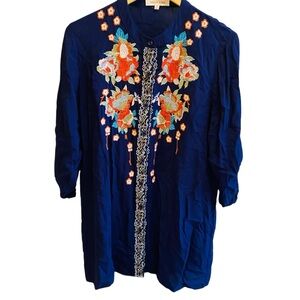 SOLITAIRE Floral Embroidered Tunic Top M Boho Cottagecore Romantic Prairie Art
